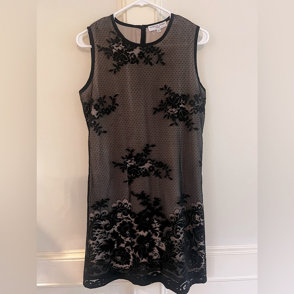 Patricia Jones USA vintage lace overlay shift dress size medium sleeveless